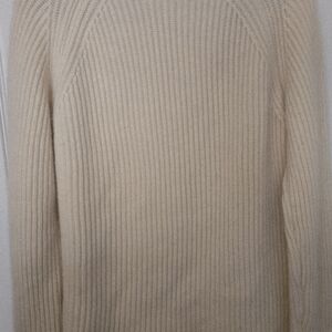 Cream 100% Cashmere Turtleneck Sweater